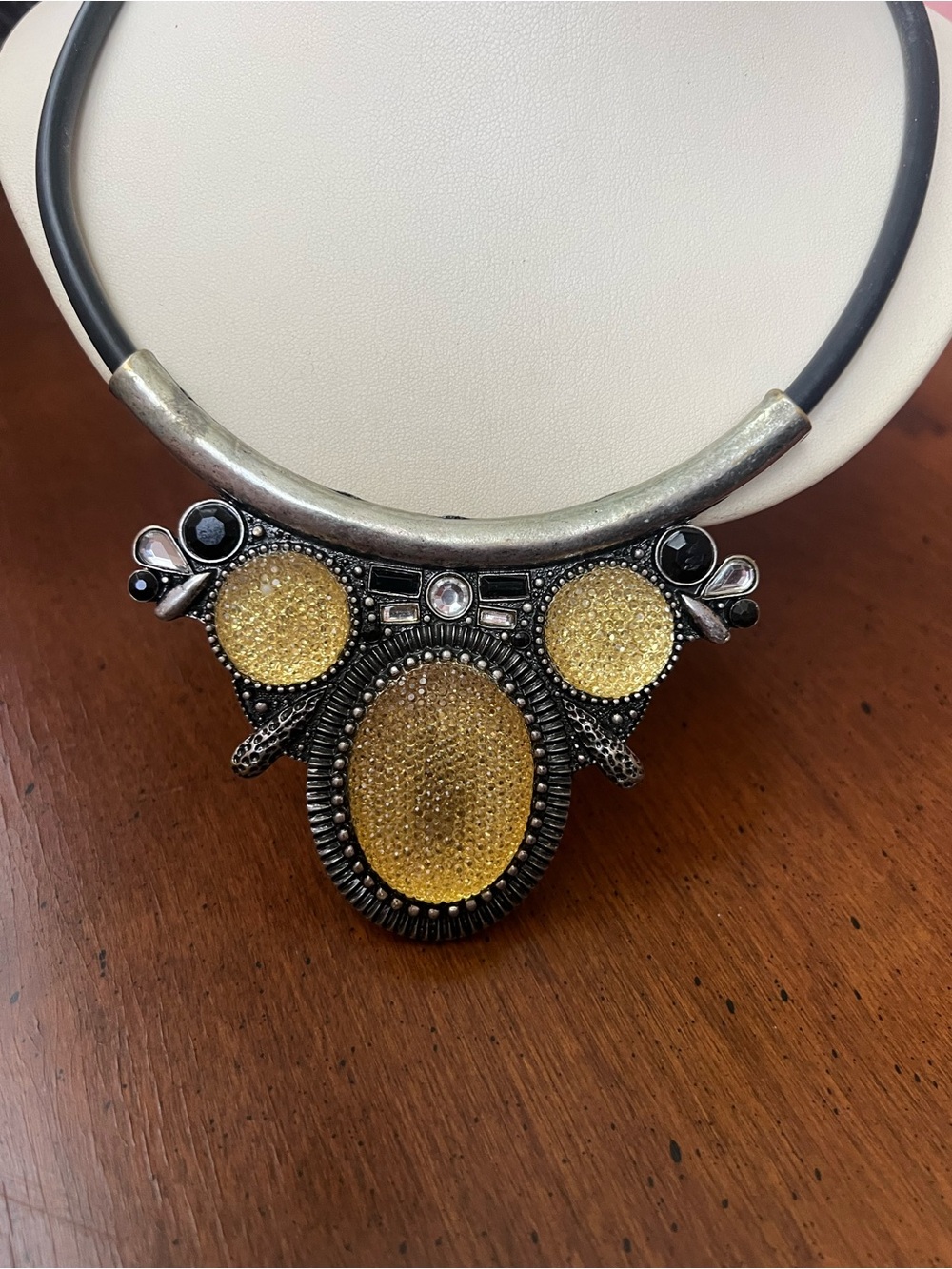 Yellow Statement Pendant Necklace - Women Jewelry